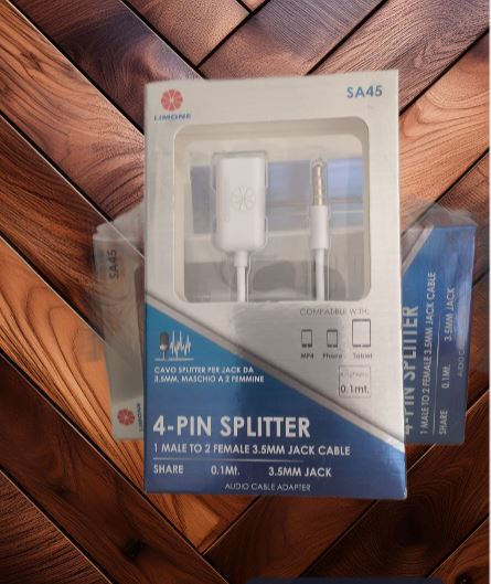 LIMONE - 4 PIN SPLITTER